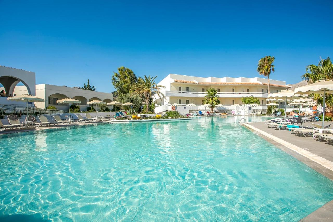 Hotel Niriides Beach Колімбія Екстер'єр фото