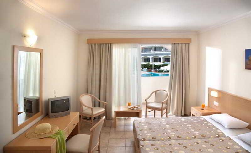 Hotel Niriides Beach Колімбія Екстер'єр фото